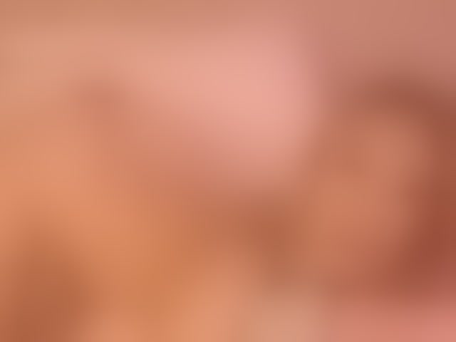 Live sex webcam photo for EmmaNaughtiness #294070955