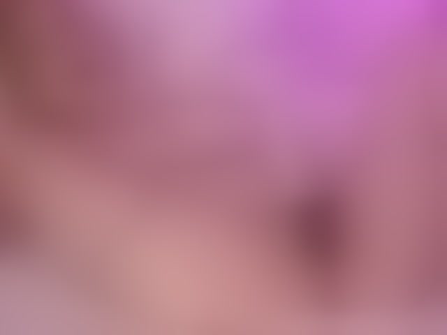 Live sex webcam photo for EmmaNaughtiness #294158254