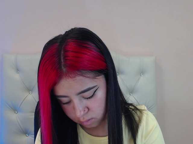 Live sex webcam photo for EmmaPalmer #272526224