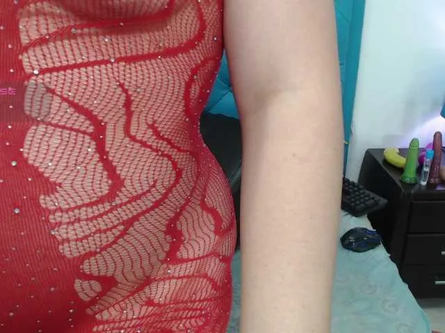 Live sex webcam photo for EmmaPink3 #290304208