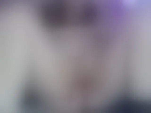 Live sex webcam photo for EmmaPink3 #290924488