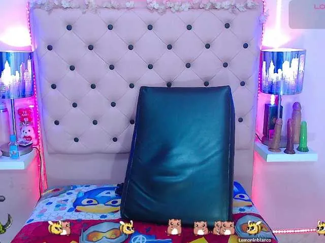 Live sex webcam photo for EmmaPink3 #291127191