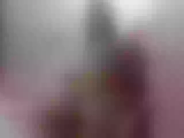 Live sex webcam photo for EmmaQuiinn #273909475