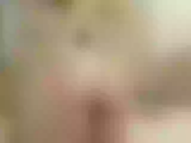 Live sex webcam photo for EmmaQuiinn #274005243