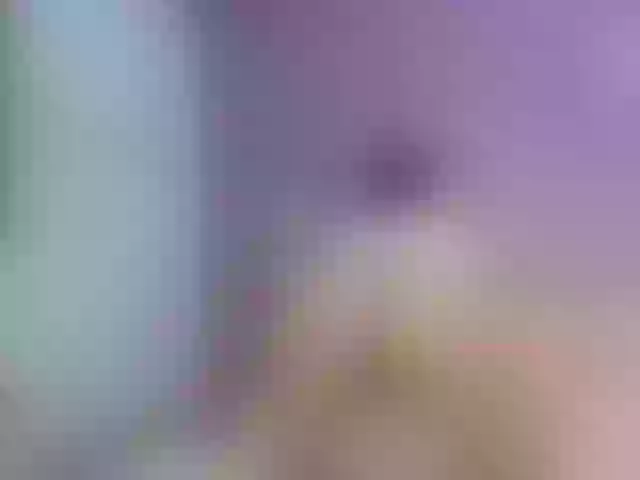 Live sex webcam photo for EmmaQuiinn #274104175
