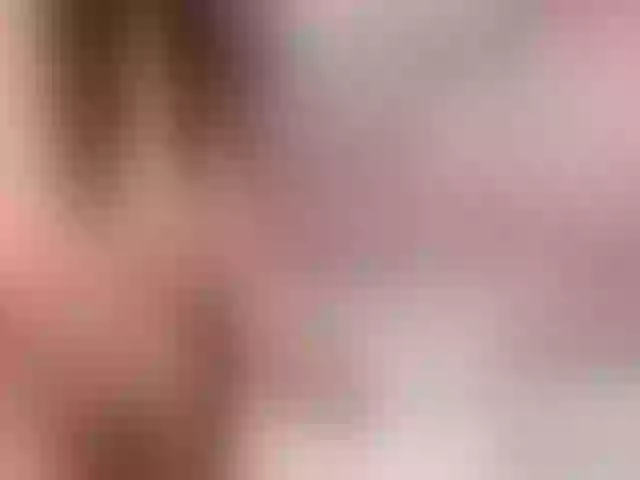Live sex webcam photo for EmmaQuiinn #274249902