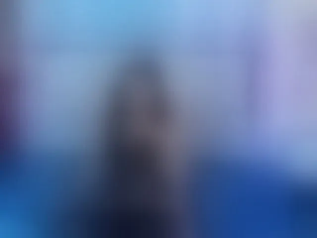 Live sex webcam photo for EmmaRouxx #276061141