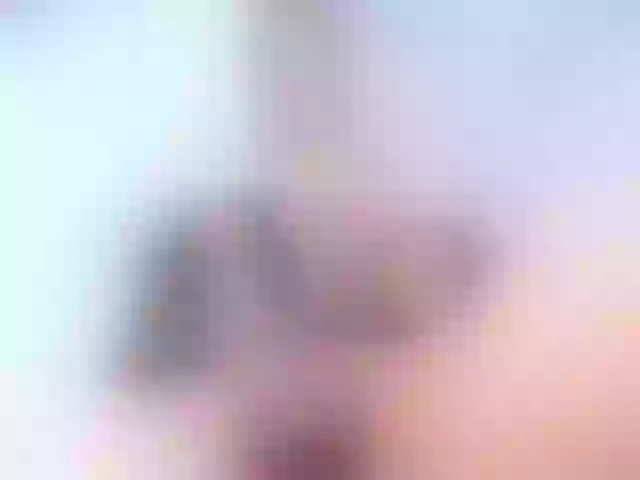 Live sex webcam photo for EmmaSaaenz #275558883