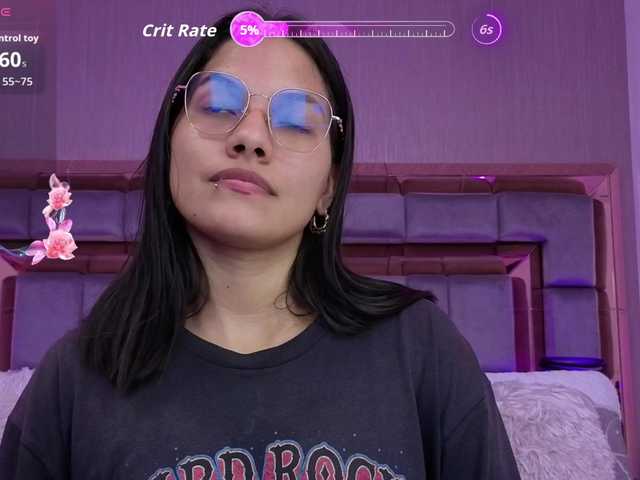 Live sex webcam photo for EmmaSanches #291674346