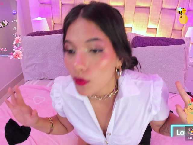 Live sex webcam photo for EmmaSanches #291767412