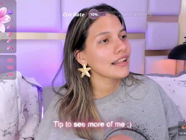 Live sex webcam photo for EmmaSanches #292382461