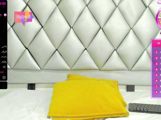 Live sex webcam photo for EmmaWaalker #272673966