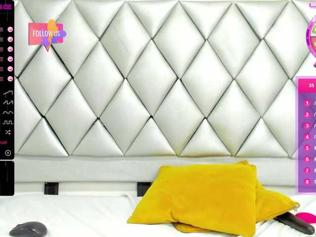 Live sex webcam photo for EmmaWaalker #272795565