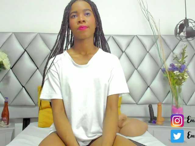 Live sex webcam photo for EmmaWaalker #272968727