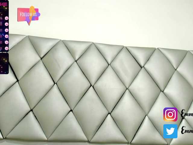 Live sex webcam photo for EmmaWaalker #273923328