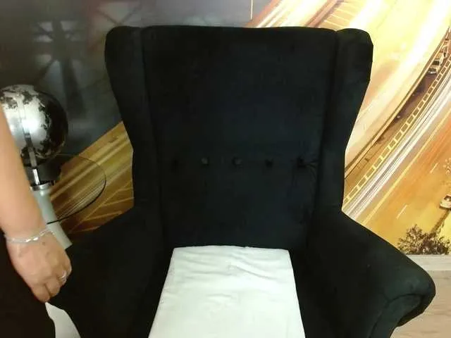 Live sex webcam photo for EmmaXPark #291142822