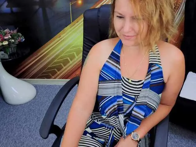 Live sex webcam photo for EmmaXPark #291607275