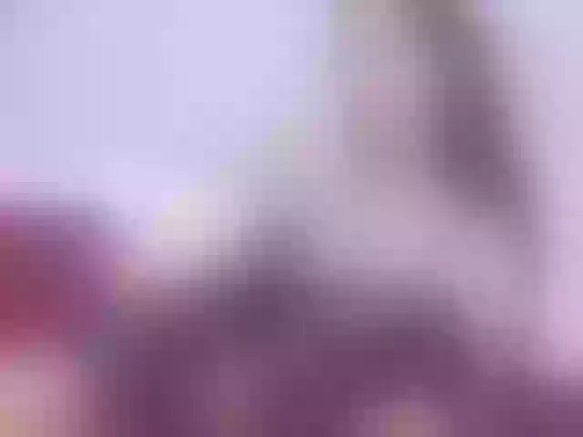 Live sex webcam photo for EmmaXXXQueen #278075212