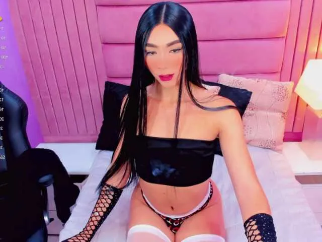 Live sex webcam photo for Emmajoneess #277165048