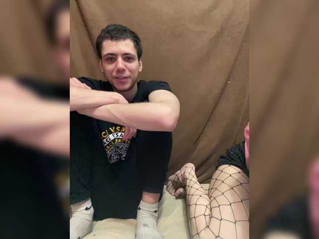 Live sex webcam photo for Emmalove13 #291281139