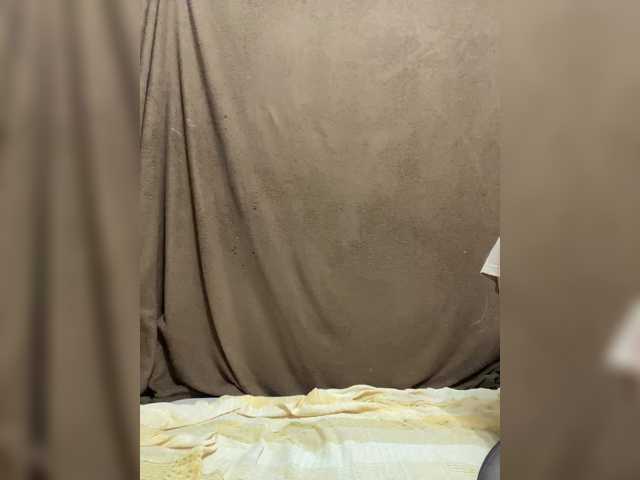 Live sex webcam photo for Emmalove13 #292166639