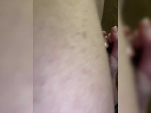 Live sex webcam photo for Emmalove13 #292386364