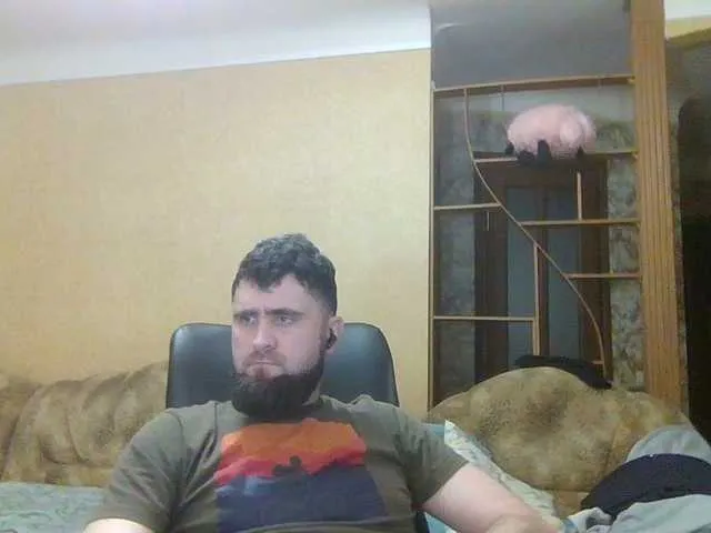 Live sex webcam photo for Emmanuelchik #290800438