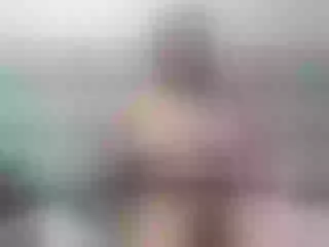 Live sex webcam photo for Emmarose1 #273948014