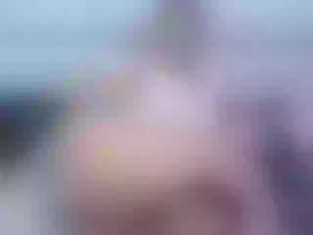 Live sex webcam photo for Emmarose1 #274057326