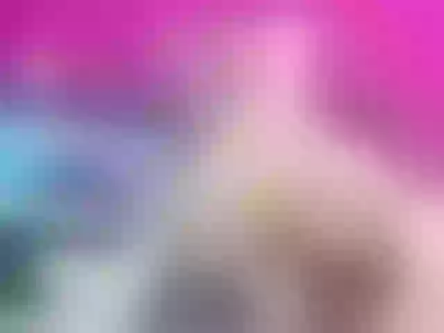 Live sex webcam photo for Emmasheine #275634081