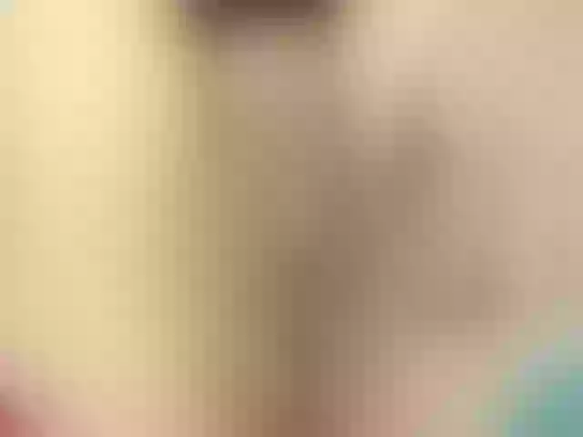Live sex webcam photo for Emmasheine #275761425