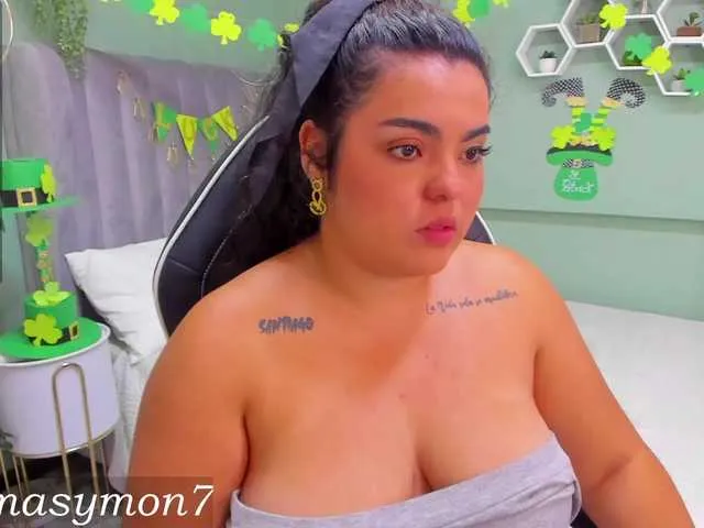 Live sex webcam photo for Emmasymon7 #272846540