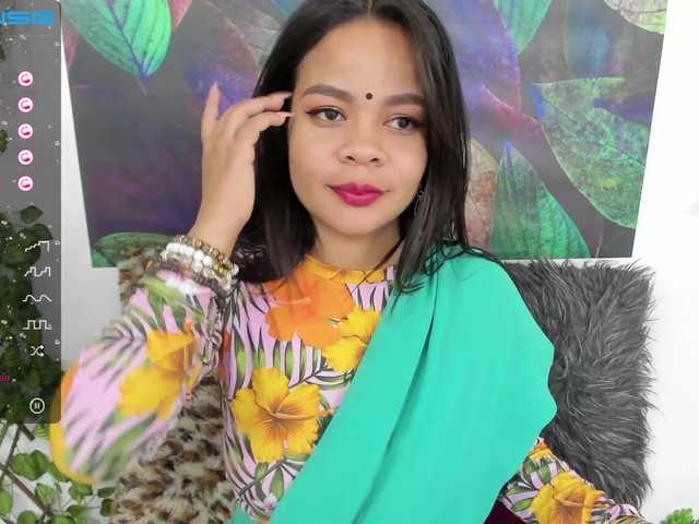 Live sex webcam photo for Emmaxlovea #274487912