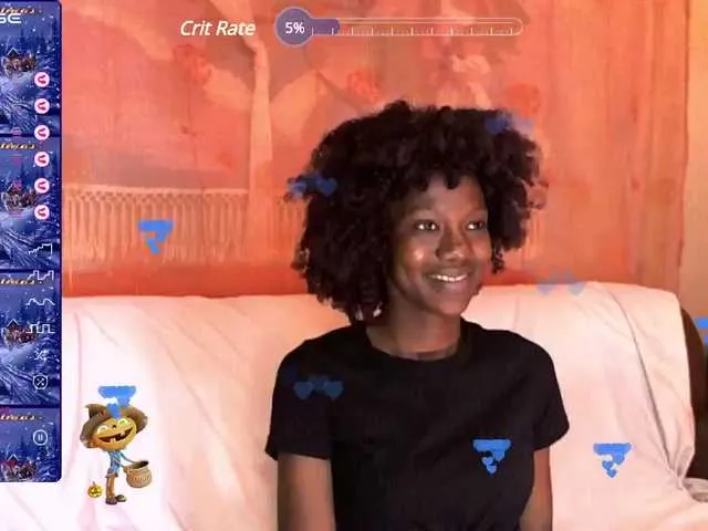 Live sex webcam photo for EmmiLee #276355338