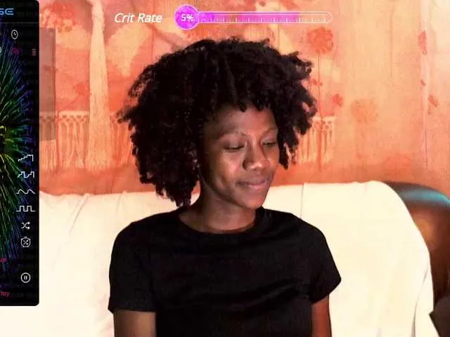 Live sex webcam photo for EmmiLee #276435963