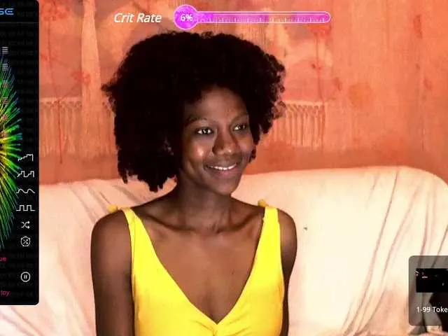 Live sex webcam photo for EmmiLee #276441067