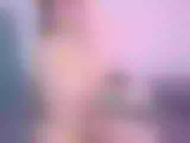 Live sex webcam photo for Emmily-Milf #278156891