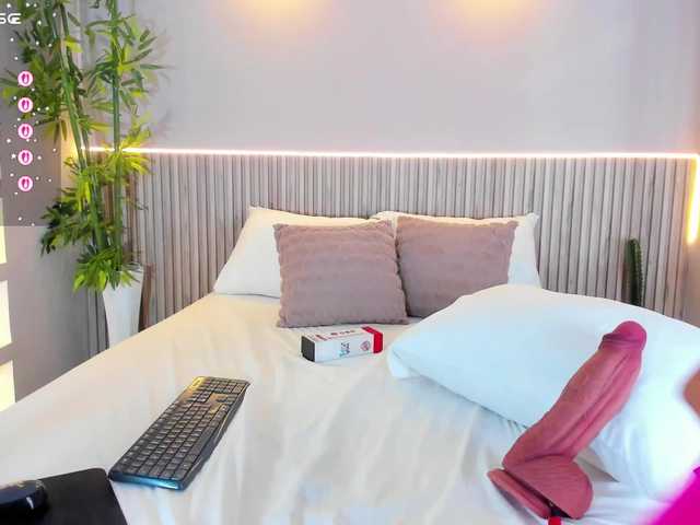 Live sex webcam photo for EmmilyCollson #291650005