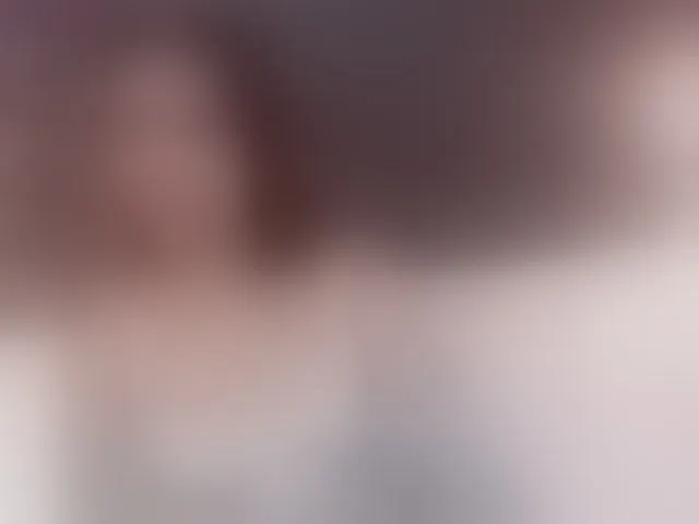 Live sex webcam photo for EmmyCampbell #293705611
