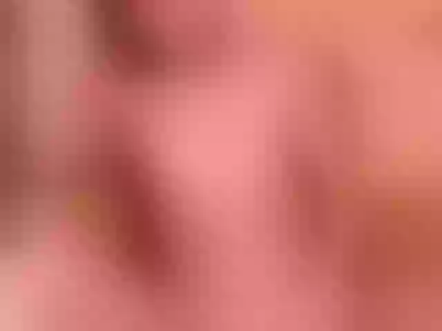 Live sex webcam photo for EmmyRuiz #274335783