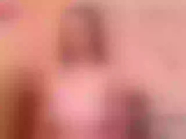 Live sex webcam photo for EmmyRuiz #274538419