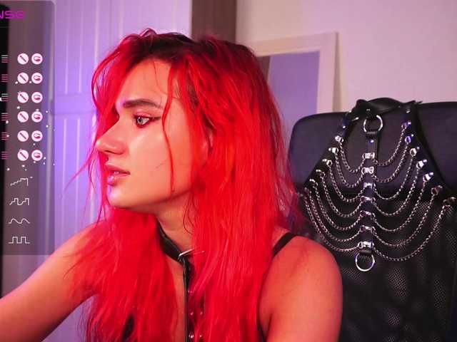 Live sex webcam photo for EmmylieMorris #277685330