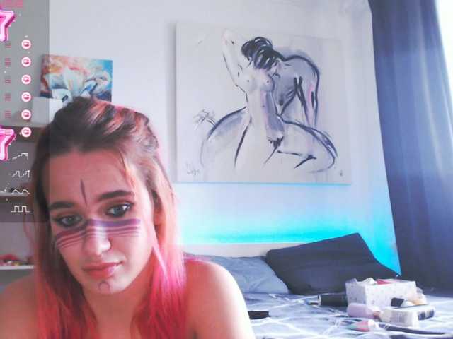 Live sex webcam photo for EmmylieMorris #277831021