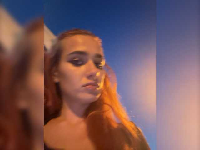 Live sex webcam photo for EmmylieMorris #278103469