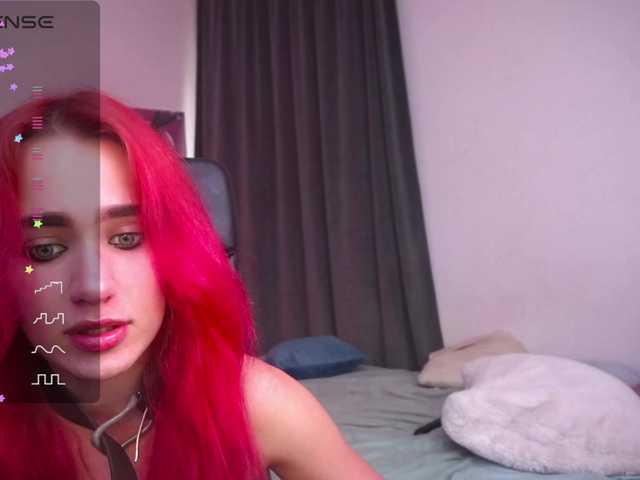 Live sex webcam photo for EmmylieMorris #278150891