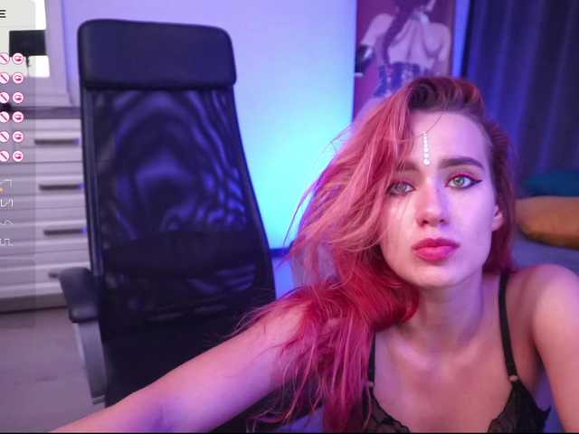 Live sex webcam photo for EmmylieMorris #278308600