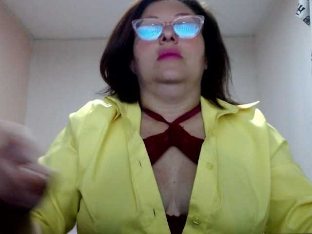 Live sex webcam photo for Emperatrixxx #273502684