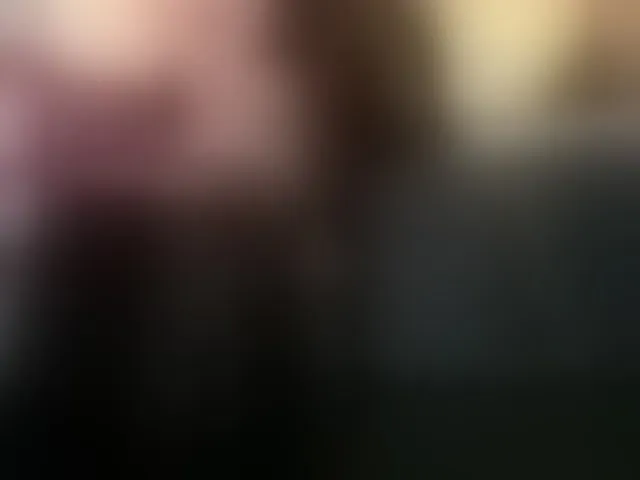 Live sex webcam photo for EmpressDesire #292570531