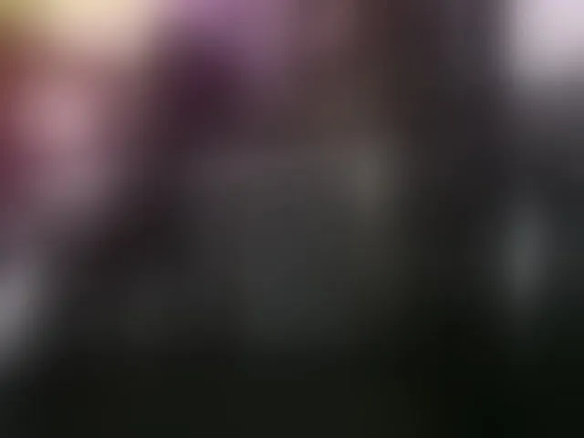 Live sex webcam photo for EmpressDesire #294089959