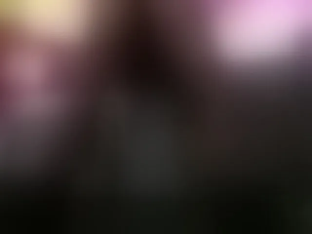 Live sex webcam photo for EmpressDesire #294190401